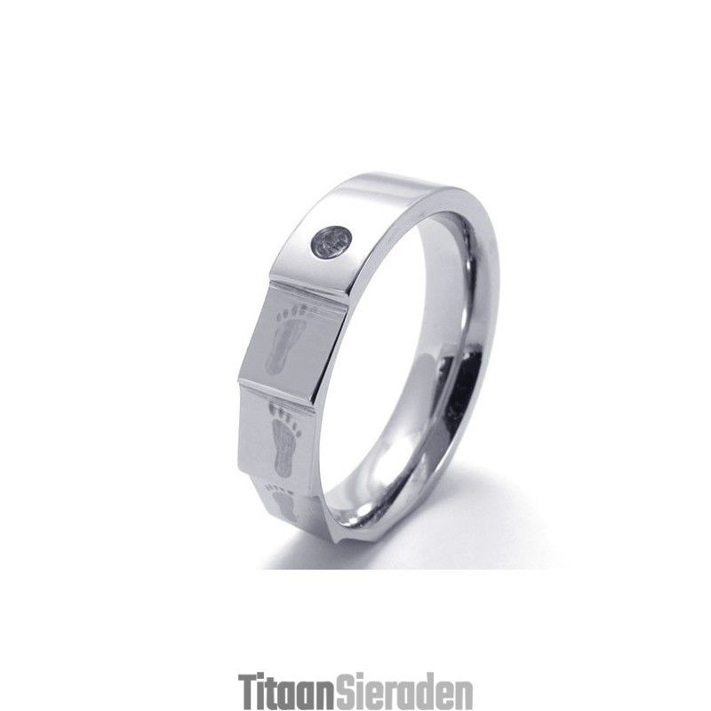 Elegante Vorm, Kleur, Briljantie, Duurzaam In Gebruik, Titanium Ring Elegante Vorm, Kleur, Briljantie, Duurzaam In Gebruik, Titanium Ring