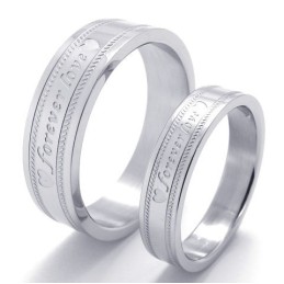 Elegante Vorm, Kleur En Briljantie Om Te Genieten Van Een Hoge Reputatie In Binnen- En Buitenland. Titanium Ring