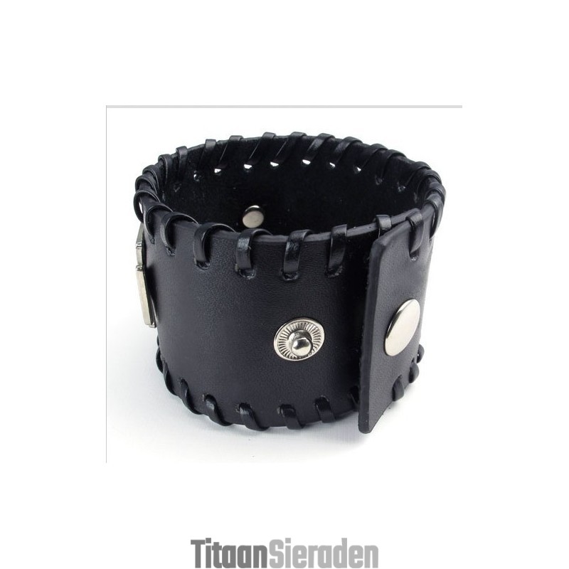 Vakkundige Vervaardiging Delicate Kleuren Betrouwbare Kwaliteit Titanium Leren Armband Vakkundige Vervaardiging Delicate Kleuren Betrouwbare Kwaliteit Titanium Leren Armband