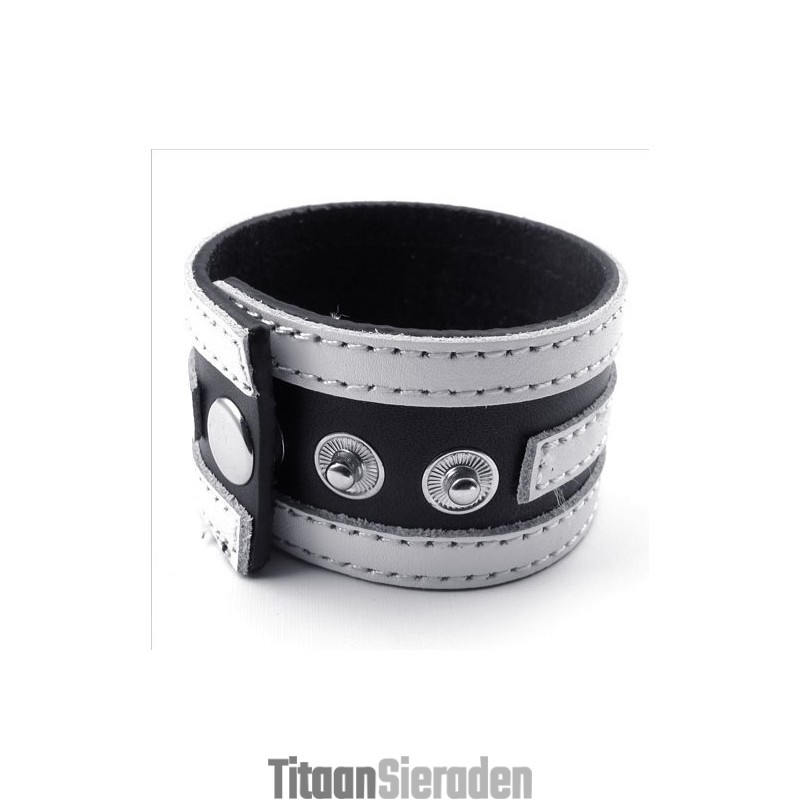 Vakkundige Vervaardiging Delicate Kleuren Betrouwbare Kwaliteit Titanium Leren Armband Vakkundige Vervaardiging Delicate Kleuren Betrouwbare Kwaliteit Titanium Leren Armband