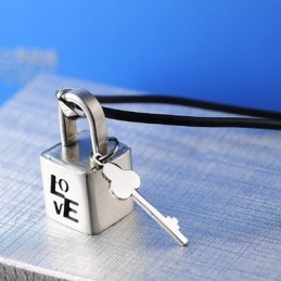 Mode Liefde Titanium Slot Ketting Hanger