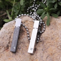 Mode Kubusvormige Verfijnde Geliefde Liefhebbers Titanium Ketting Hangers