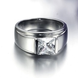 Om Te Genieten Van Een Hoge Reputatie In Binnen- En Buitenland: Een Vrouwelijke Titanium Ring Met Strass