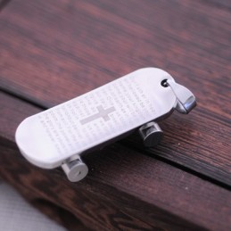 Mode Cadeau Snowboard Bijbel Titanium Ketting Hanger