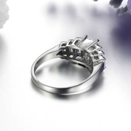 Stabiele Kwaliteit Vrouwelijke Titanium Ring Met Strass