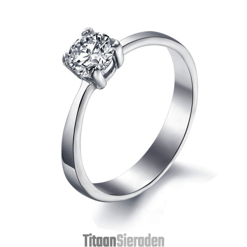 Kwaliteit En Kwantiteit Gegarandeerde Vrouwelijke Titanium Ring Met Strass