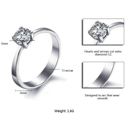 Kwaliteit En Kwantiteit Gegarandeerde Vrouwelijke Titanium Ring Met Strass