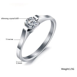 Stabiele Kwaliteitstitanium Ring Met Strass