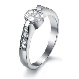 Stabiele Kwaliteit Vrouwelijke Titanium Ring Met Strass