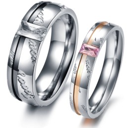 Titanium Ring Van Uitstekende Kwaliteit Voor Geliefden Met Strass