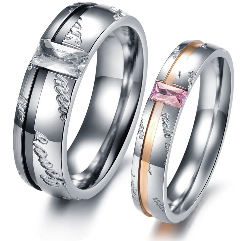 Titanium Ring Van Uitstekende Kwaliteit Voor Geliefden Met Strass