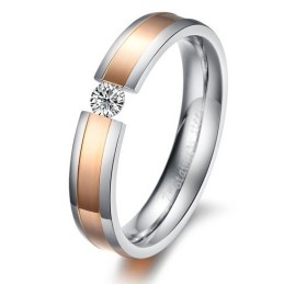 Betrouwbare Titanium Ring Voor Geliefden Met Strass