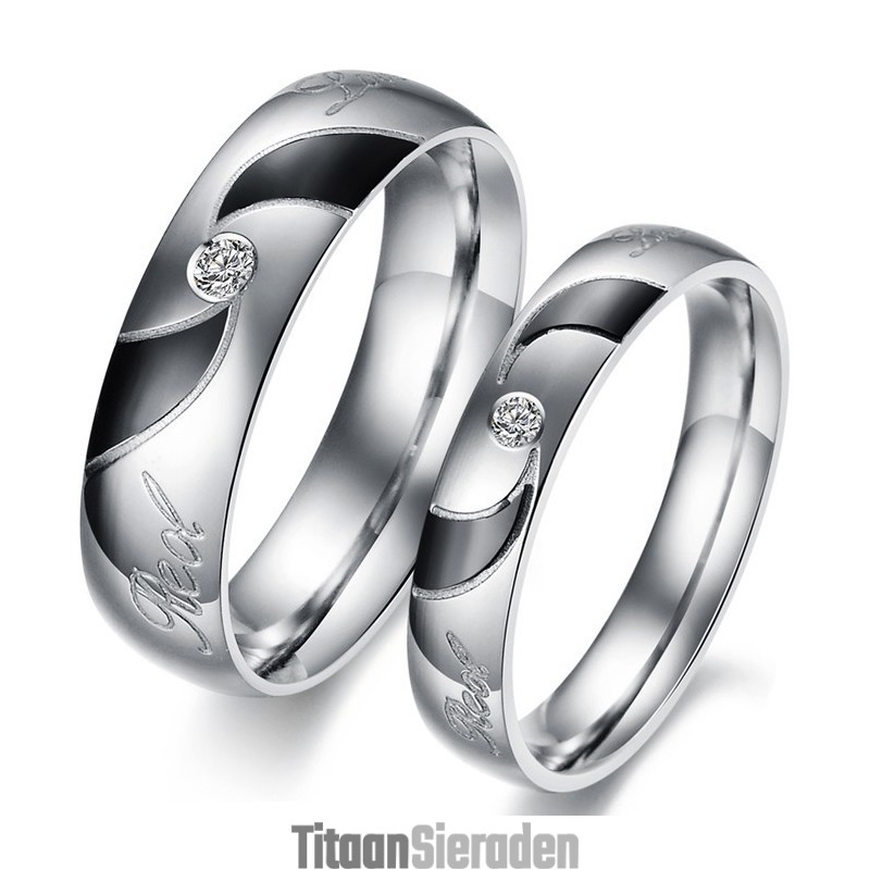 Hoogwaardige Zwarte Titanium Ring Voor Geliefden Met Diamant