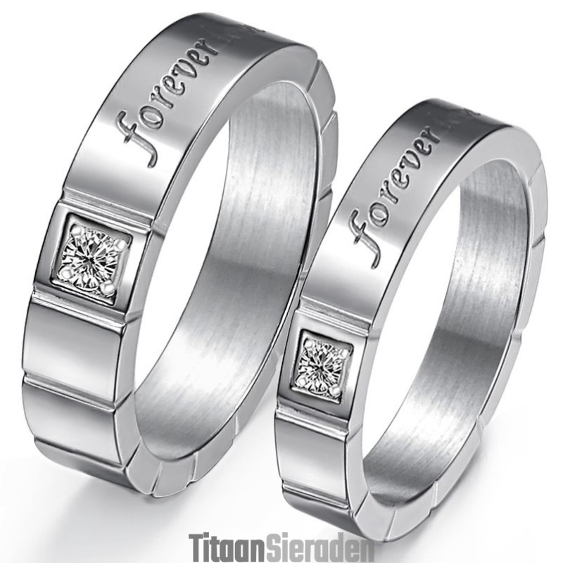 Kwaliteit En Kwantiteit Gegarandeerde Titanium Ring Voor Geliefden Met Diamant Kwaliteit En Kwantiteit Gegarandeerde Titanium Ring Voor Geliefden Met Diamant