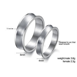 De Koningin Van Kwaliteit: Een Eenvoudige Titanium Ring Voor Geliefden