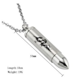 Grote Verscheidenheid Aan Draakvormige Titanium Ketting