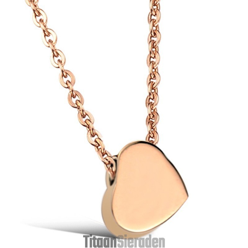 Wereldberoemde Titanium Ketting Met Hartjesmotief Wereldberoemde Titanium Ketting Met Hartjesmotief