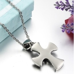 Breed Scala Aan Kruis Titanium Ketting
