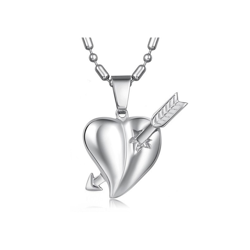 Goed Verkocht Over De Hele Wereld: Een Titanium Ketting Met Een Vrouwelijk Hartje Goed Verkocht Over De Hele Wereld: Een Titanium Ketting Met Een Vrouwelijk Hartje