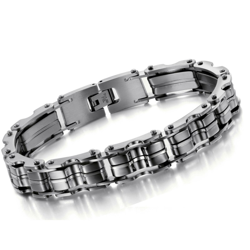 Hoogwaardige Klassieke Titanium Herenarmband Hoogwaardige Klassieke Titanium Herenarmband