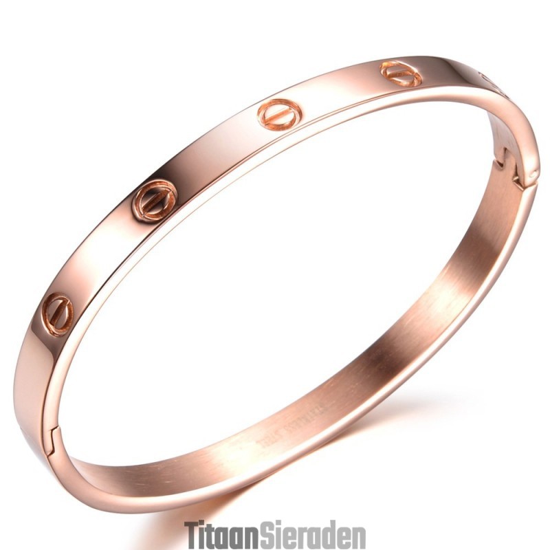 Breed Scala Aan Vrouwelijke Schroeftitanium Armbanden Breed Scala Aan Vrouwelijke Schroeftitanium Armbanden