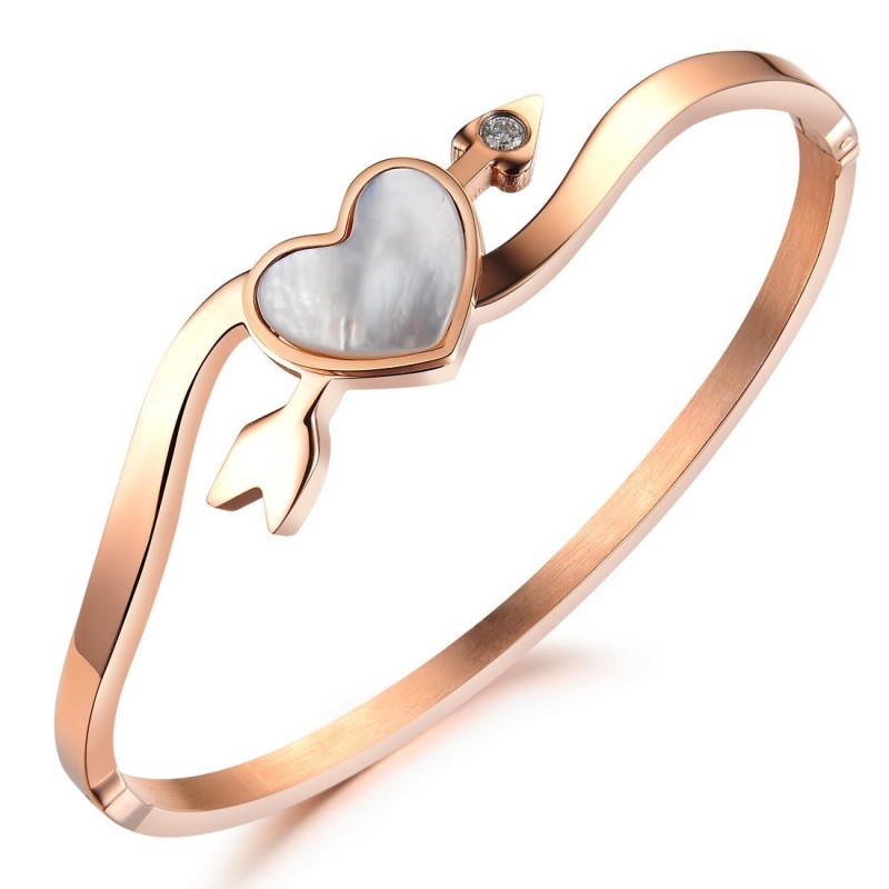 Hoogwaardige Vrouwelijke Sweetheart Titanium Armband Hoogwaardige Vrouwelijke Sweetheart Titanium Armband