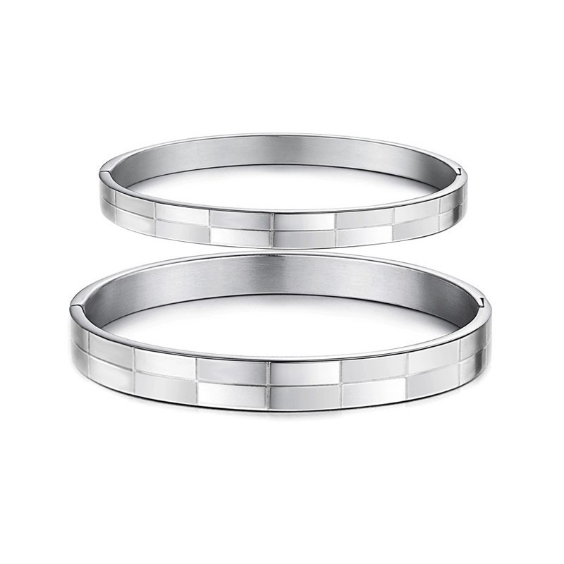 Breed Scala Aan Raster Titanium Armbanden Voor Geliefden Breed Scala Aan Raster Titanium Armbanden Voor Geliefden