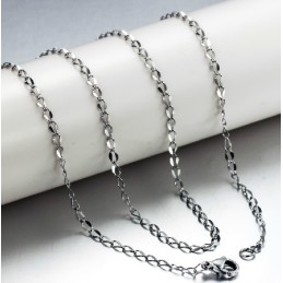 Grote Verscheidenheid Aan Titanium Kettingen