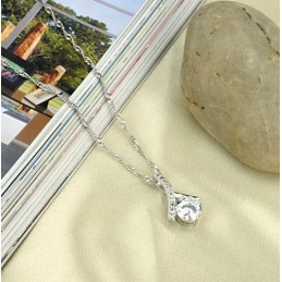 Uitstekende Kwaliteit Vrouwelijke Platina Titanium Ketting Met Diamant