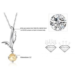 Betrouwbare Kwaliteit Vrouwelijke Vleugelvormige Platina Titanium Ketting Met Strass