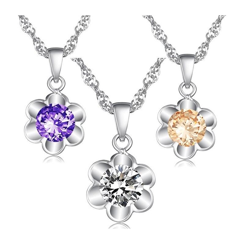 De Koningin Van Kwaliteit, Vrouwelijke, Puur Platina Plating Titanium Ketting Met Diamant De Koningin Van Kwaliteit, Vrouwelijke, Puur Platina Plating Titanium Ketting Met Diamant