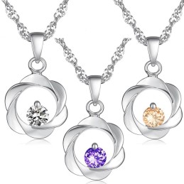 Kwaliteit En Kwantiteit Gegarandeerd. Elegante, Platina Vergulde Titanium Ketting Voor Dames Met Diamant.