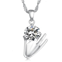 Breed Scala Aan Vrouwelijke Paarse Platina Titanium Ketting Met Diamant