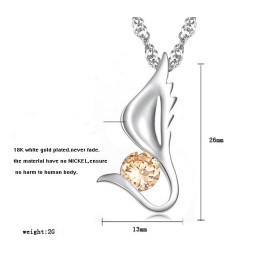 De Koningin Van Kwaliteit Vrouwelijke Vleugelvorm Platina Titanium Ketting Met Diamant