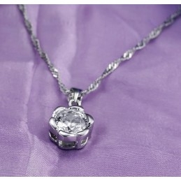 Stabiele Kwaliteit Vrouwelijke Roosvormige Platina Titanium Ketting
