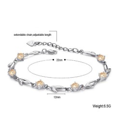 Volledig In Specificaties: Vrouwelijke Platina Plating Titanium Armband Met Diamant