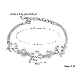 Hoogwaardige Dames Klavervorm Platina Titanium Armband Met Diamant