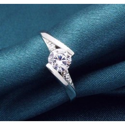 Duurzame, In Gebruik Zijnde, Platina Geplateerde Titanium Ring Voor Dames Met Strass