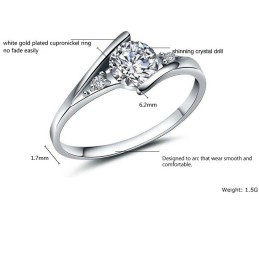 Duurzame, In Gebruik Zijnde, Platina Geplateerde Titanium Ring Voor Dames Met Strass