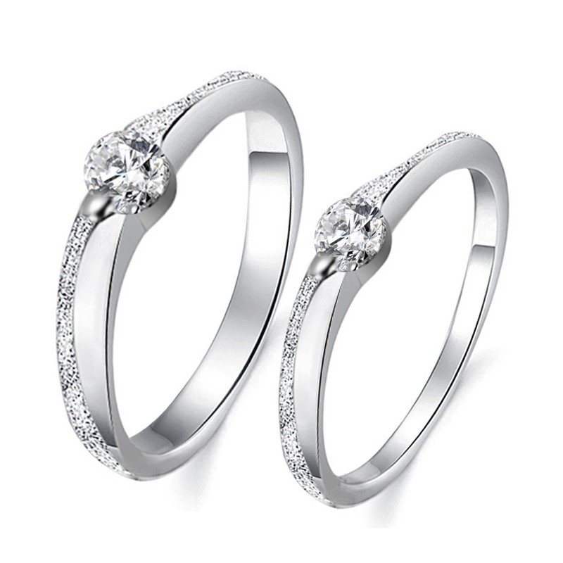 Kwaliteit En Kwantiteit Gegarandeerde Platina Plating Titanium Ring Voor Geliefden Met Strass Kwaliteit En Kwantiteit Gegarandeerde Platina Plating Titanium Ring Voor Geliefden Met Strass