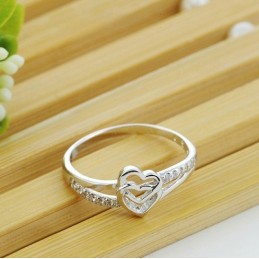 Uitstekende Kwaliteit Vrouwelijke Sweetheart Platina Titanium Ring
