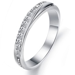 Hoogwaardige Vrouwelijke Platina Titanium Ring Met Strass