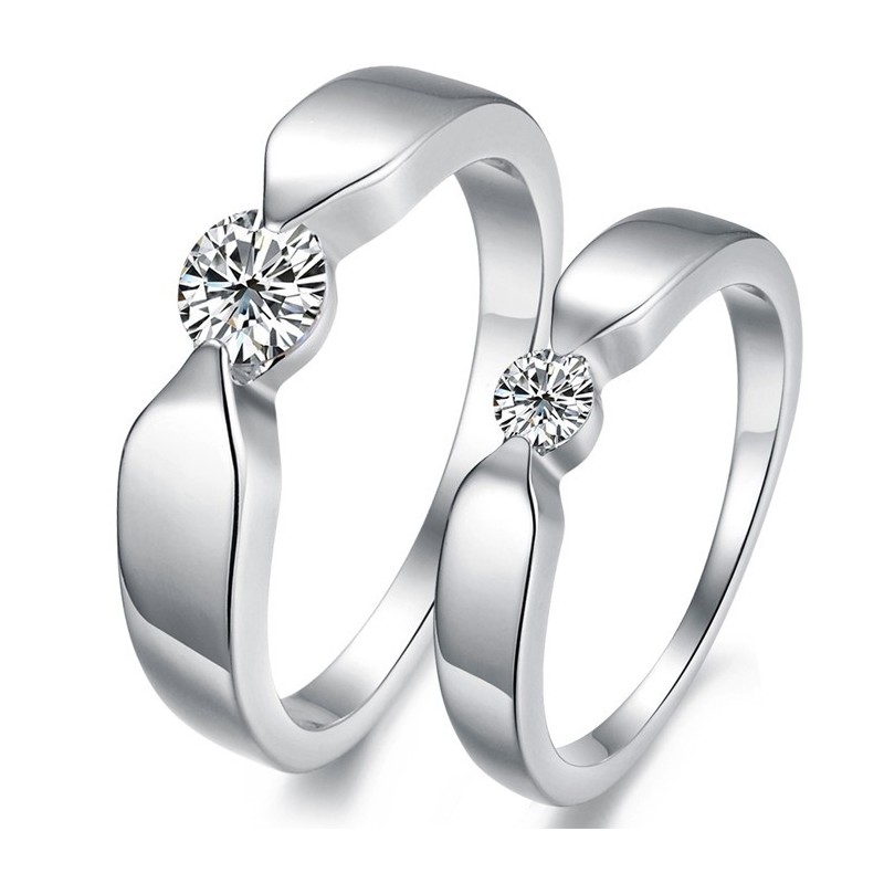 Hoogwaardige Platina Titanium Ring Voor Geliefden Met Strass Hoogwaardige Platina Titanium Ring Voor Geliefden Met Strass