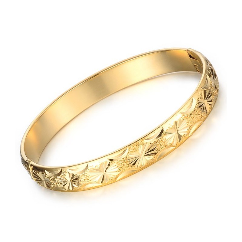 Stabiele Kwaliteit Vrouwelijke Elegante 18K Vergulde Armband Stabiele Kwaliteit Vrouwelijke Elegante 18K Vergulde Armband