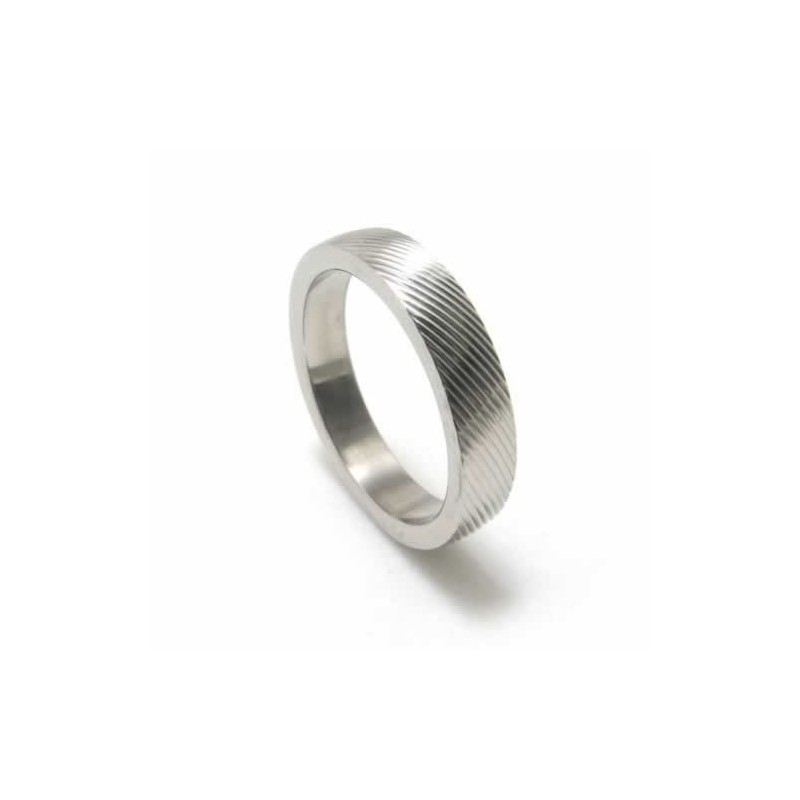 Kruiskorrelige 4 Mm Titanium Ring Kruiskorrelige 4 Mm Titanium Ring
