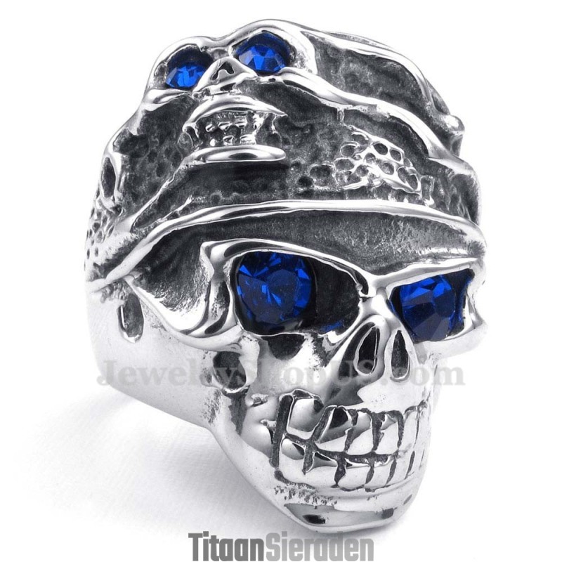 Titanium Schedelring Met Blauwe Zirkoon Titanium Schedelring Met Blauwe Zirkoon