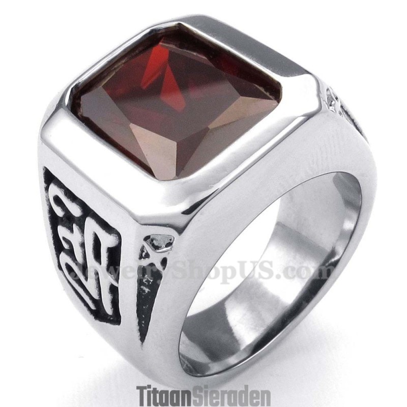 Titanium Ring Met Rode Zirkoon Titanium Ring Met Rode Zirkoon