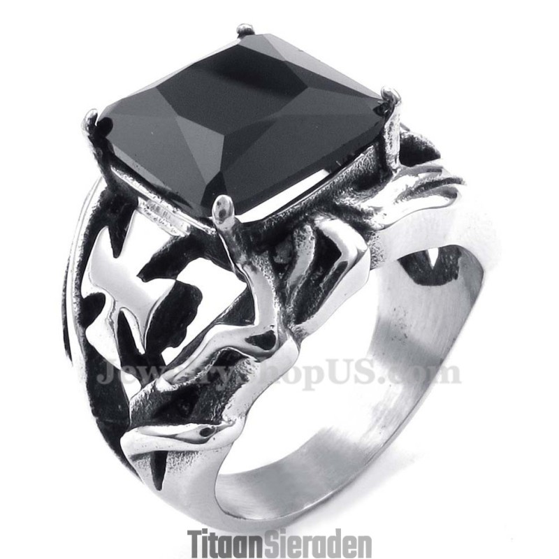 Titanium Ring Met Zwarte Siersteen Titanium Ring Met Zwarte Siersteen