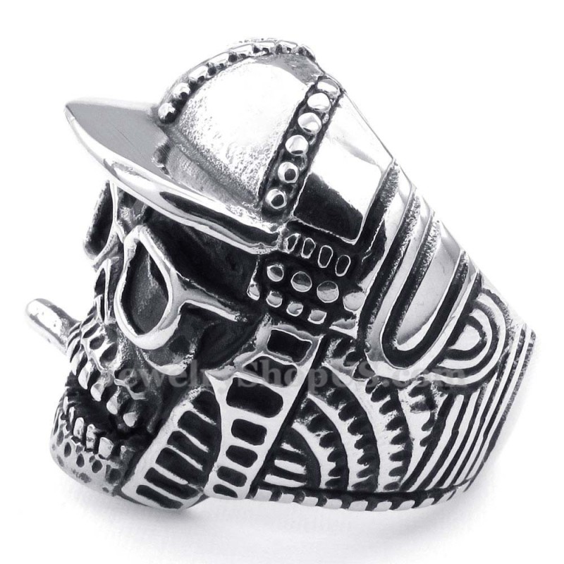 Titanium Baseballpet Schedelring Titanium Baseballpet Schedelring