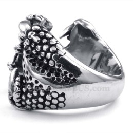 Titanium Pootring Met Rode Strass